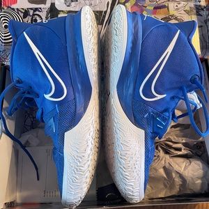 Nike Kyrie 7 TB Game Royal Blue / White Basketball Sneakers Size M 11